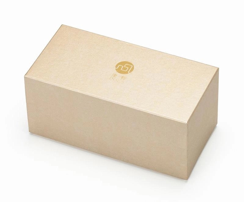 Aderia, wooden gift box of Pair of glass cups with gold foil, one gold and one green